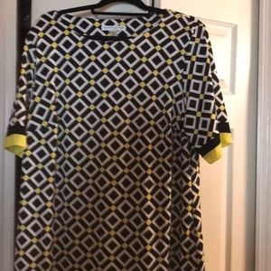 A Madison Leigh black and yellow dress